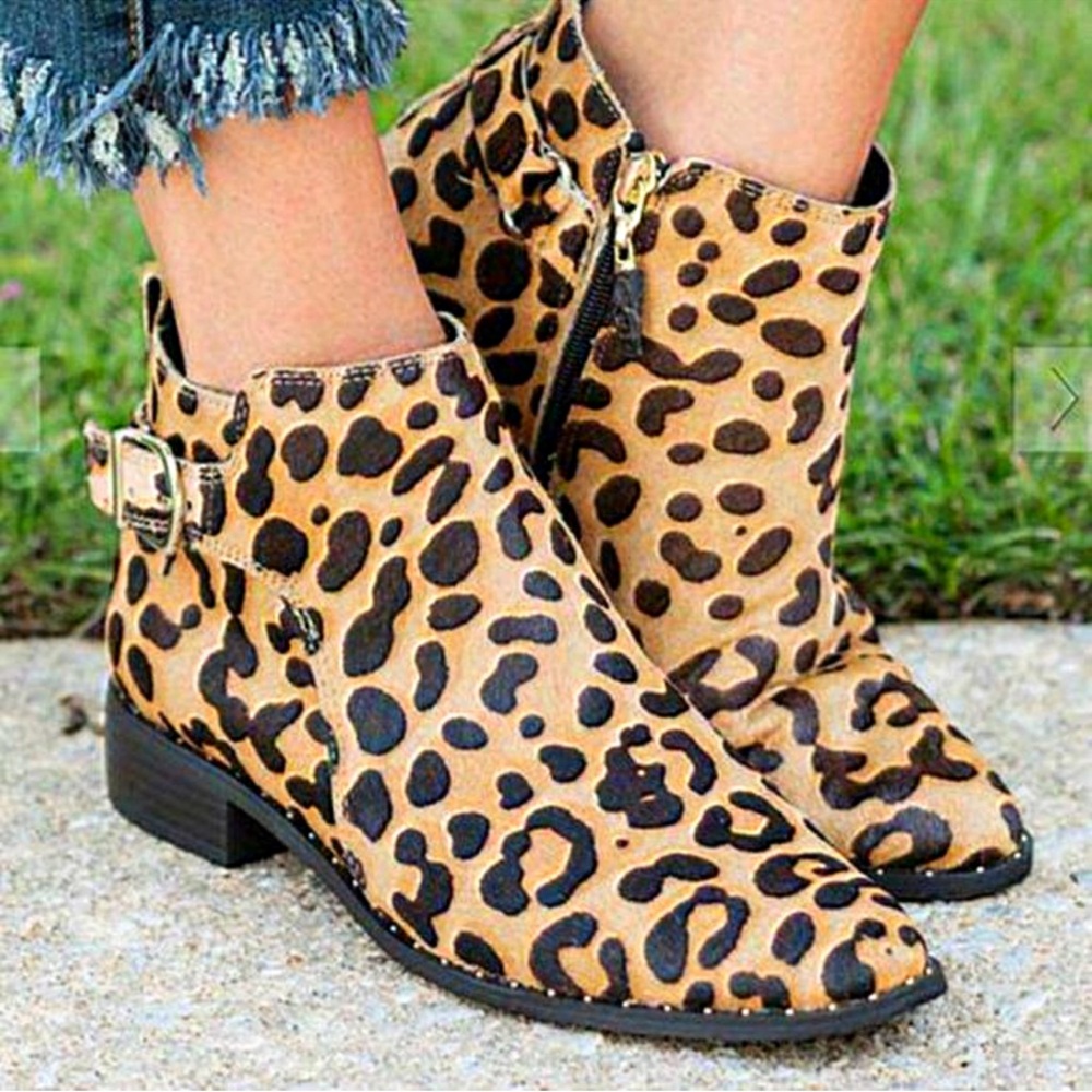 Steve Madden Tan and Black Leopard Ankle Boots